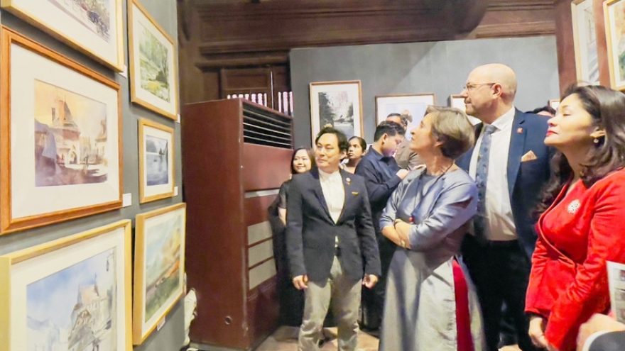 Art exhibition showcases enduring Vietnam – Poland friendship